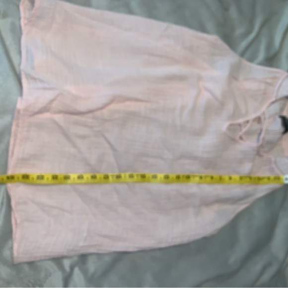 Michael stars gauzy cotton powder pink “lace up” tank collar stitching medium - Picture 6 of 7